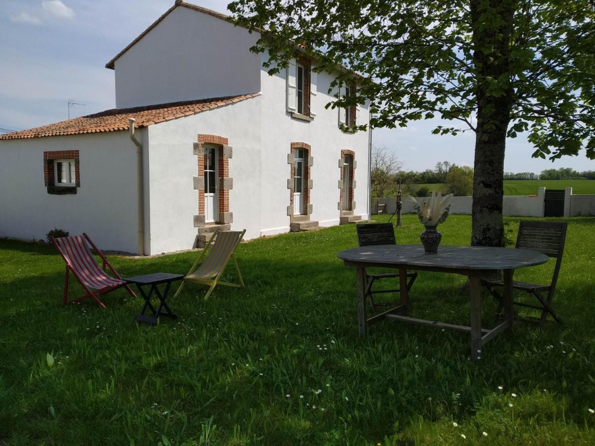Gite De La Percoterie Le Champ-Saint-Pere Buitenkant foto